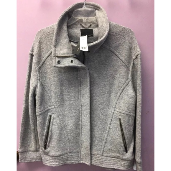 Banana Republic Jackets & Blazers - NWT Banana Republic size Xl Gray Jacket
